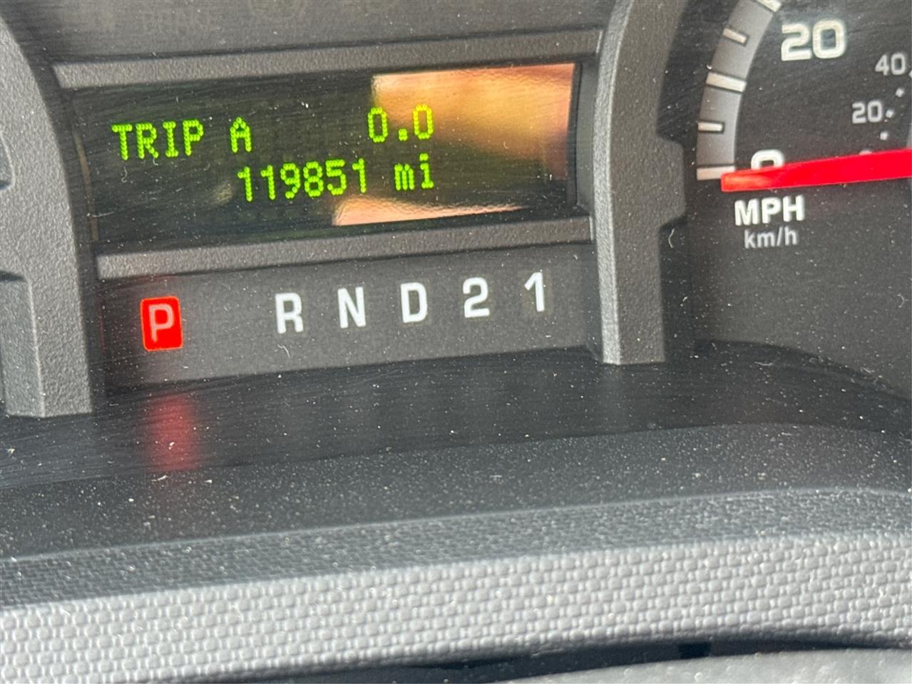 Ford Econoline Wagon E-350 Super Duty XLT 2013