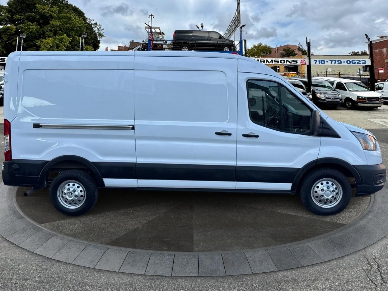 Ford Transit Cargo Van T-250 148" Med Rf 9070 GVWR AWD 2024