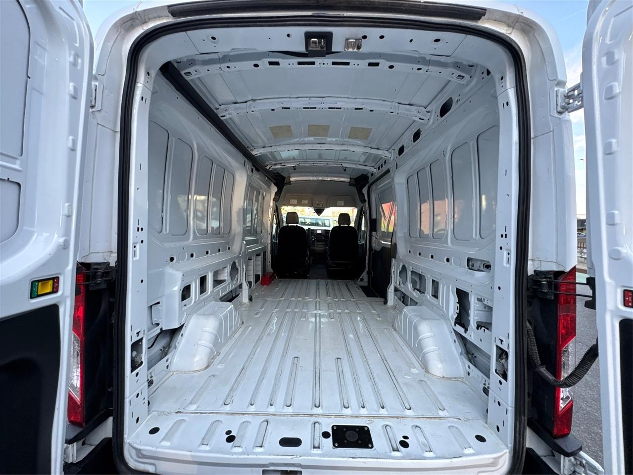 Ford Transit Cargo Van T-250 148" Med Rf 9070 GVWR AWD 2024