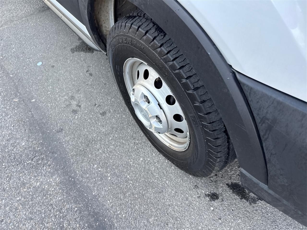 Ford Transit Cargo Van T-250 148" Med Rf 9070 GVWR AWD 2024