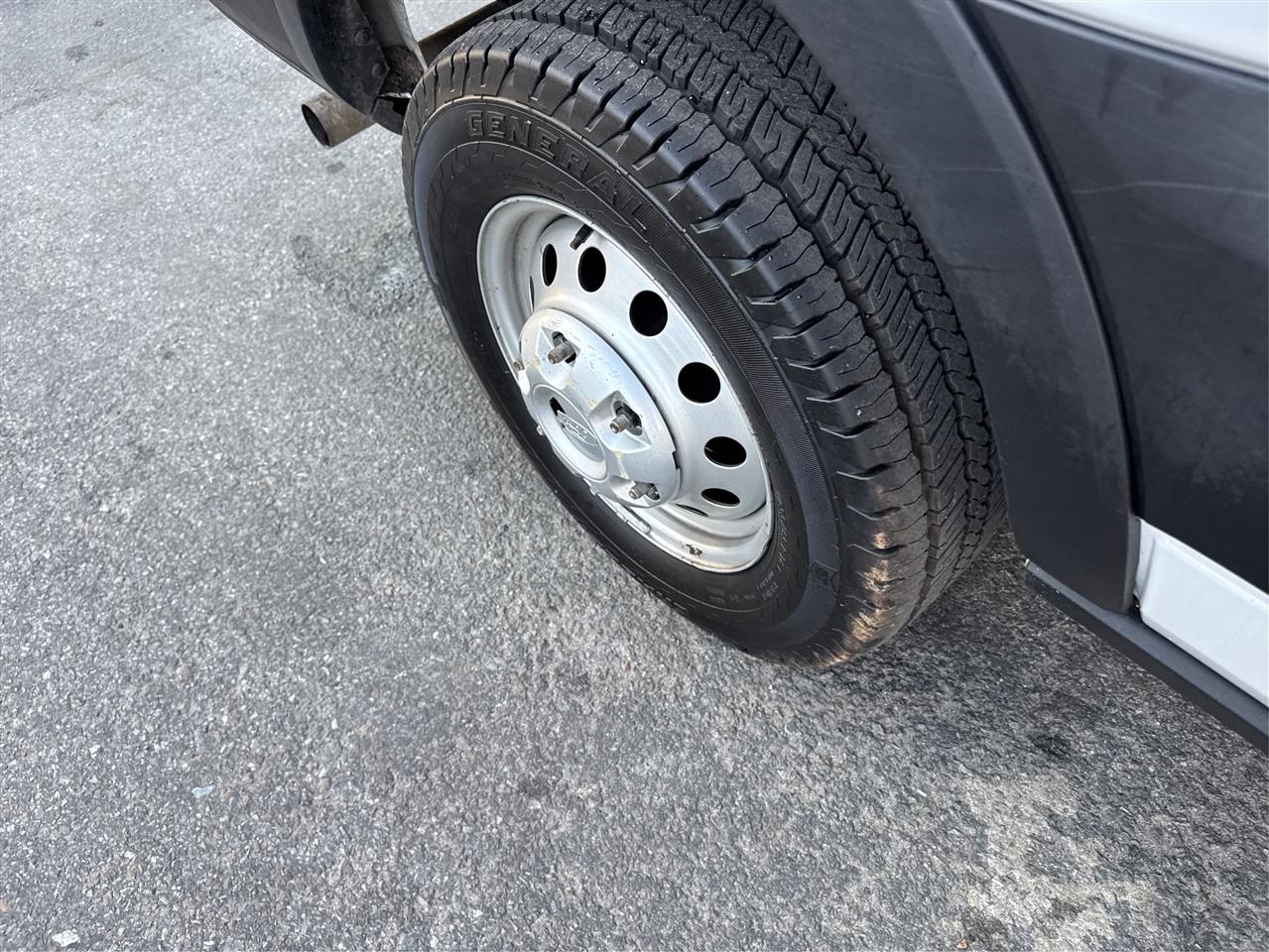 Ford Transit Cargo Van T-250 148" Med Rf 9070 GVWR AWD 2024