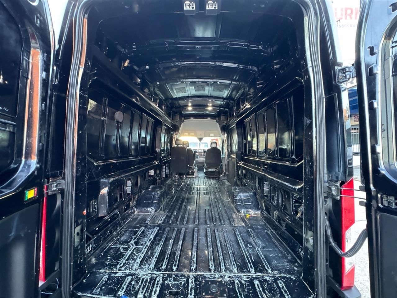 Ford Transit Cargo Van T-350 HD 148" EL Hi Rf 10360 GVWR DRW RWD 2021