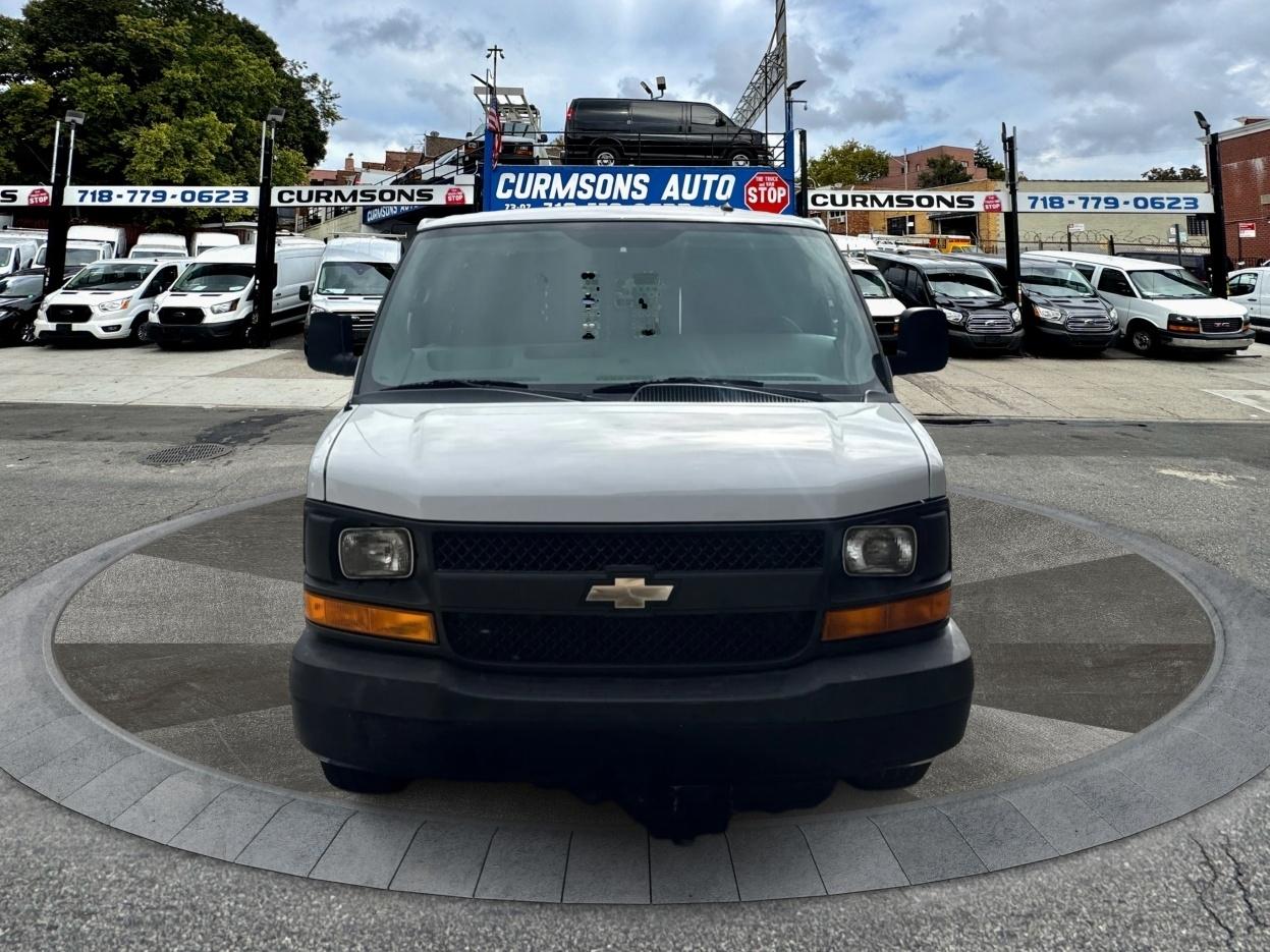 Chevrolet Express Cargo Van RWD 1500 135" 2012