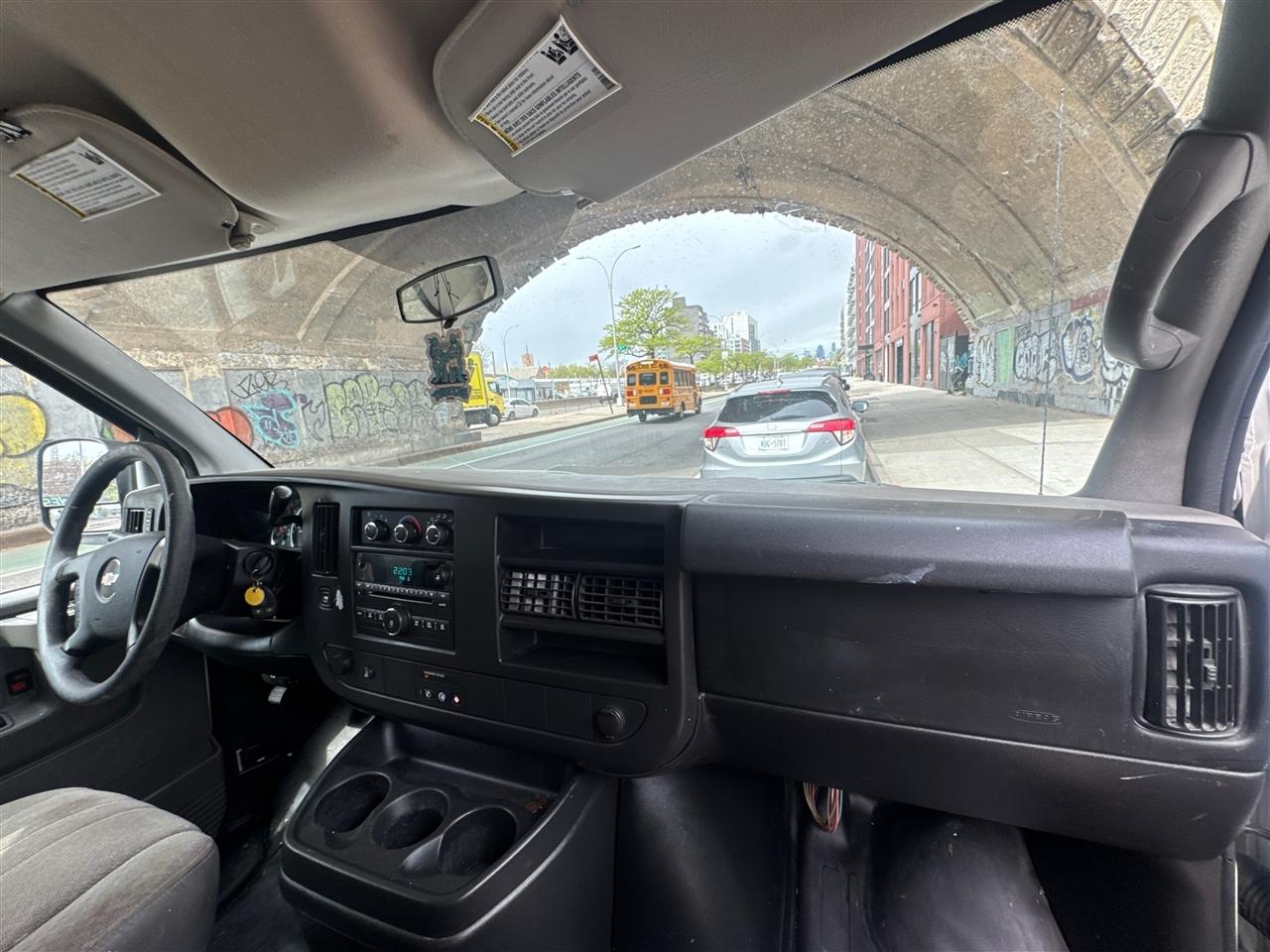 Chevrolet Express Cargo Van RWD 1500 135" 2012