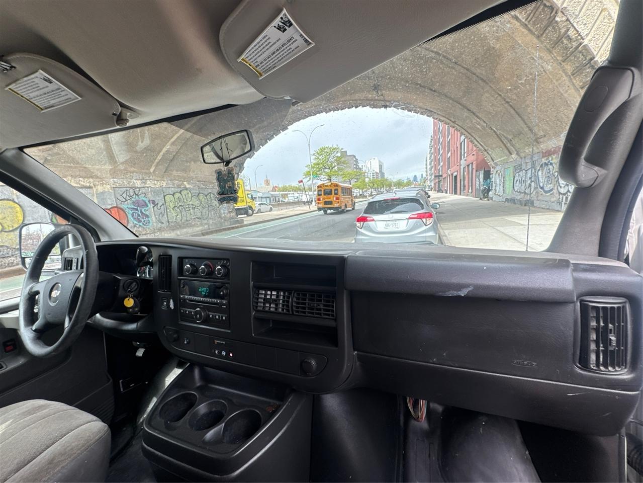 Chevrolet Express Cargo Van RWD 1500 135" 2012