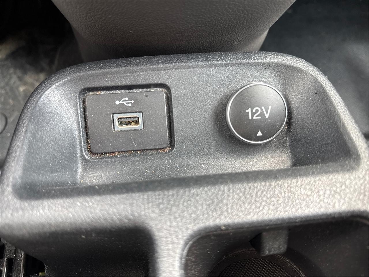 Ford Transit Connect Van XL LWB w/Rear Symmetrical Doors 2020