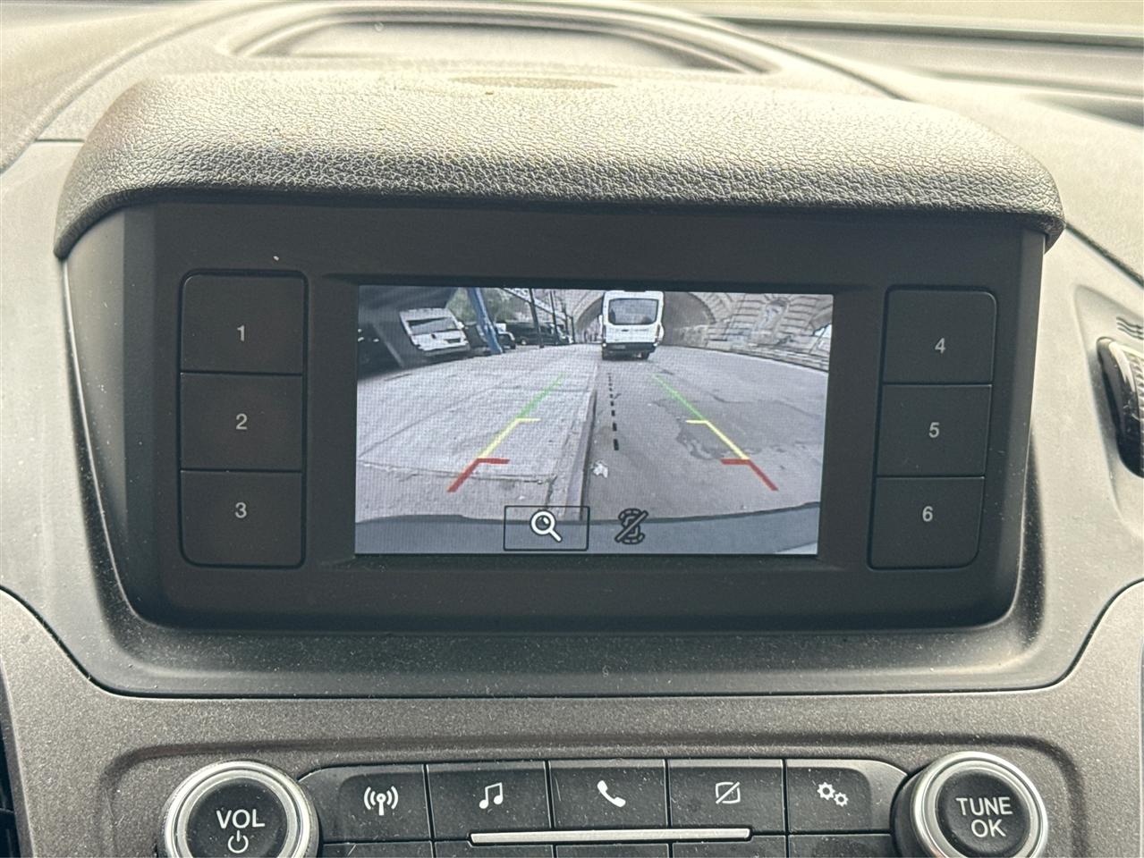 Ford Transit Connect Van XL LWB w/Rear Symmetrical Doors 2020