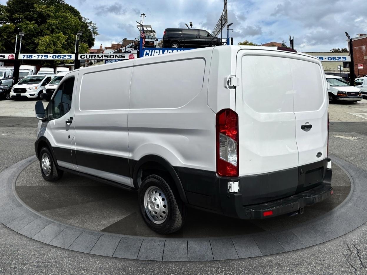 Ford Transit Cargo Van T-250 130" Low Rf 9070 GVWR AWD 2022