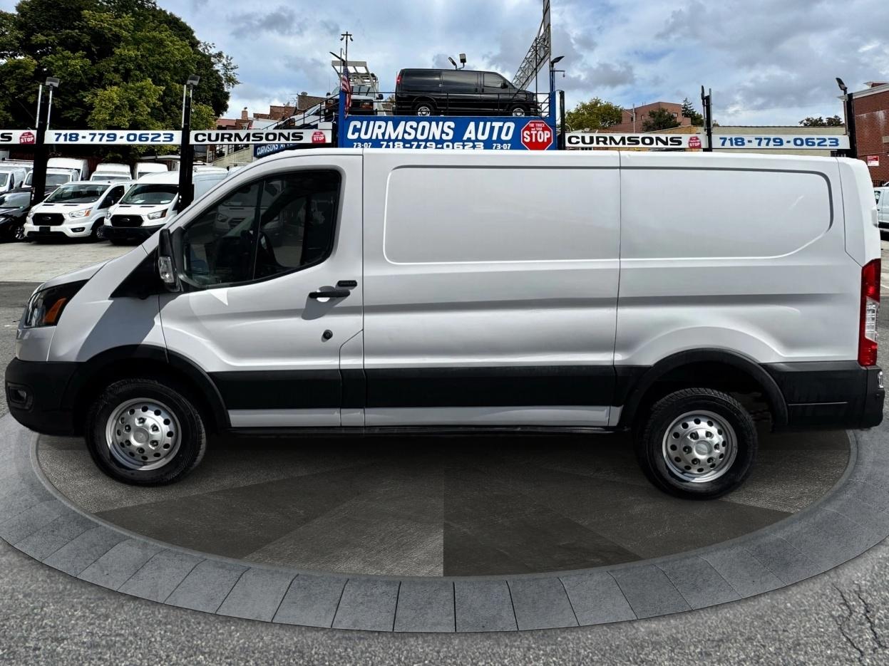 Ford Transit Cargo Van T-250 130" Low Rf 9070 GVWR AWD 2022