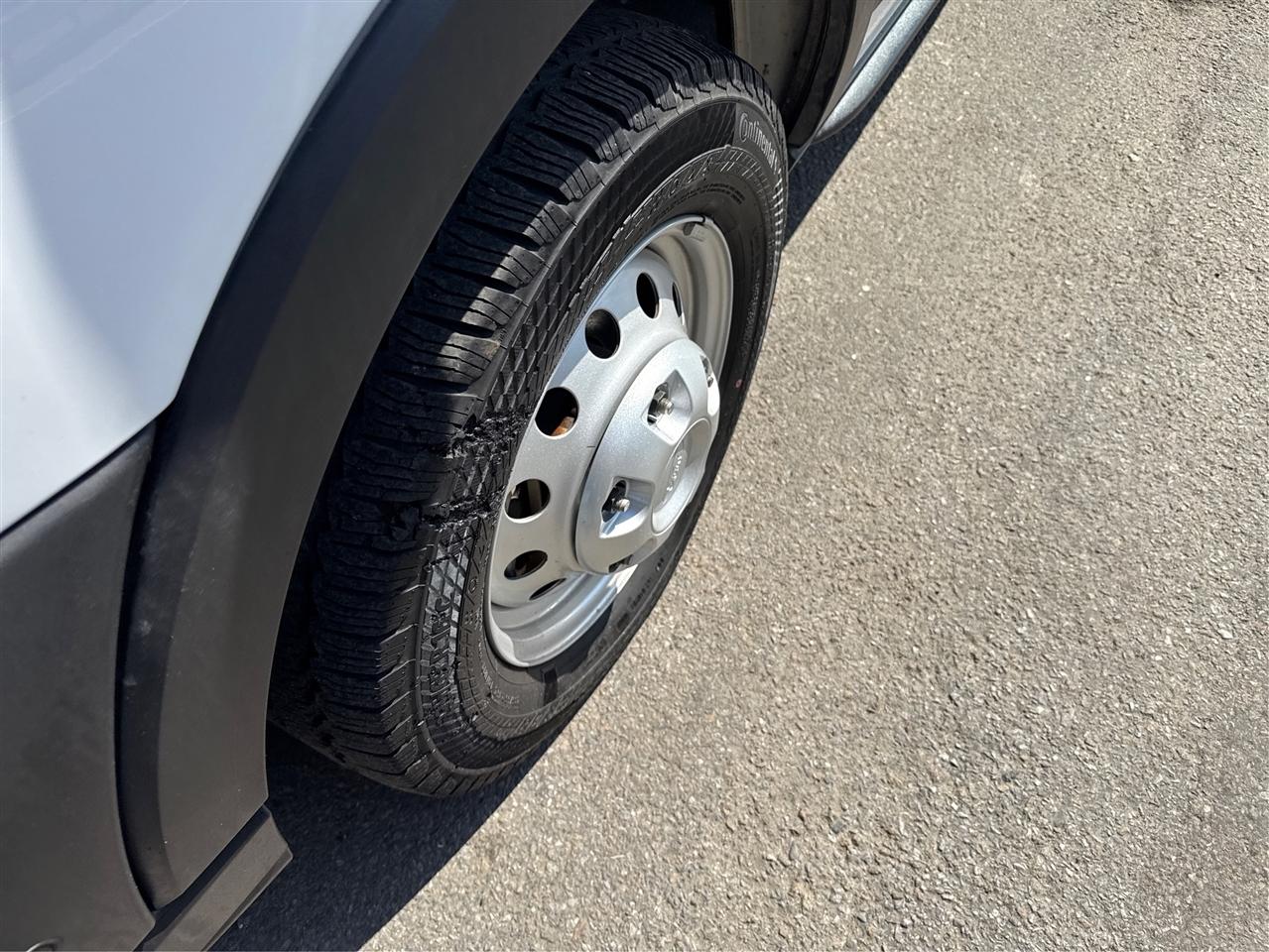 Ford Transit Cargo Van T-250 130" Low Rf 9070 GVWR AWD 2022