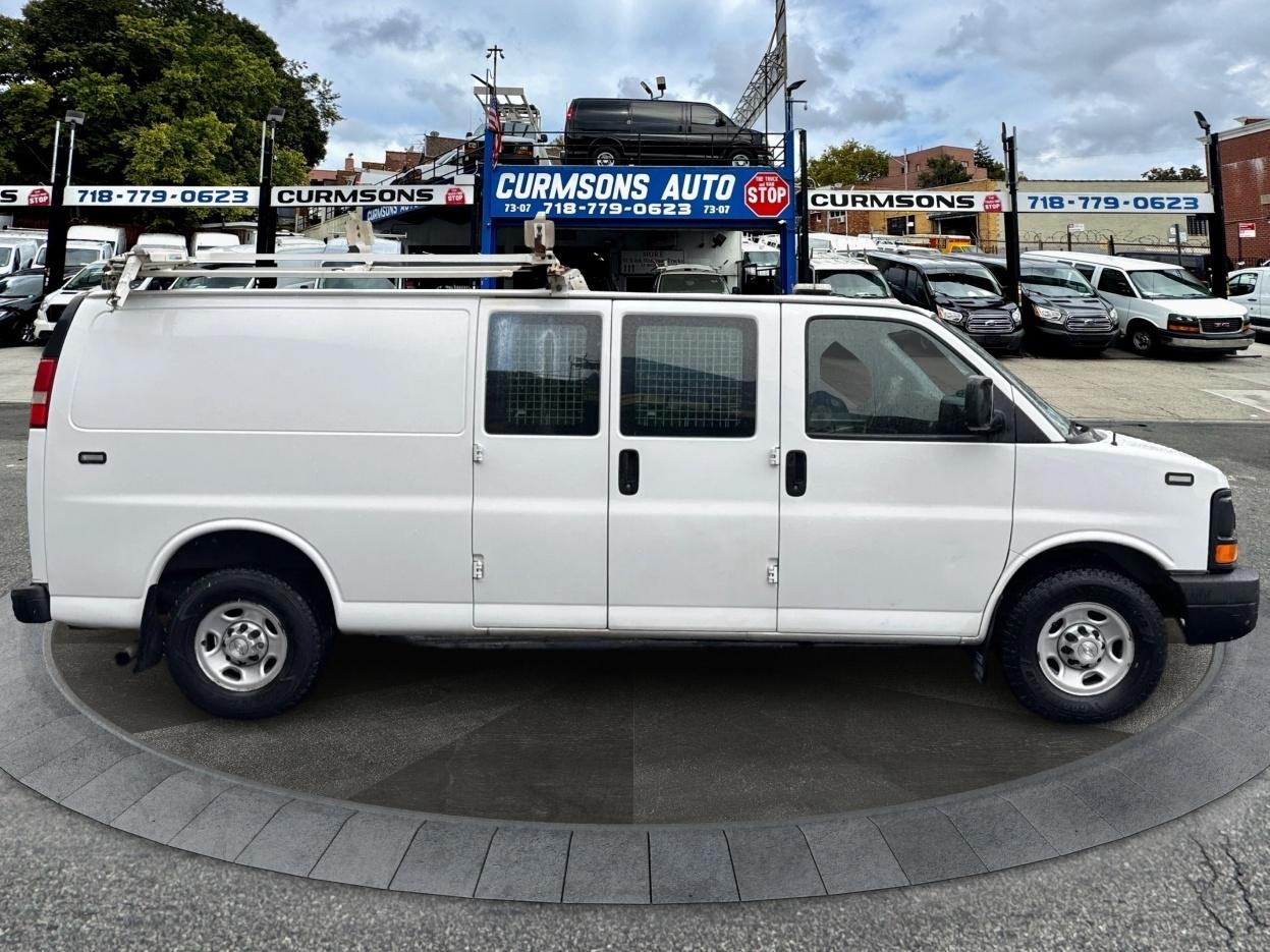 Chevrolet Express Cargo Van RWD 2500 155" 2015