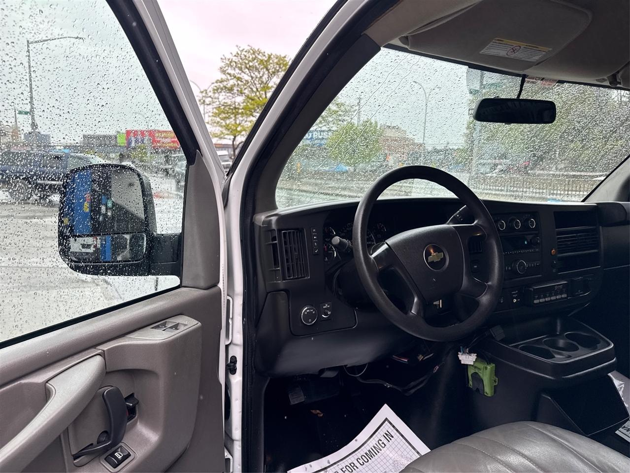 Chevrolet Express Cargo Van RWD 2500 155" 2015