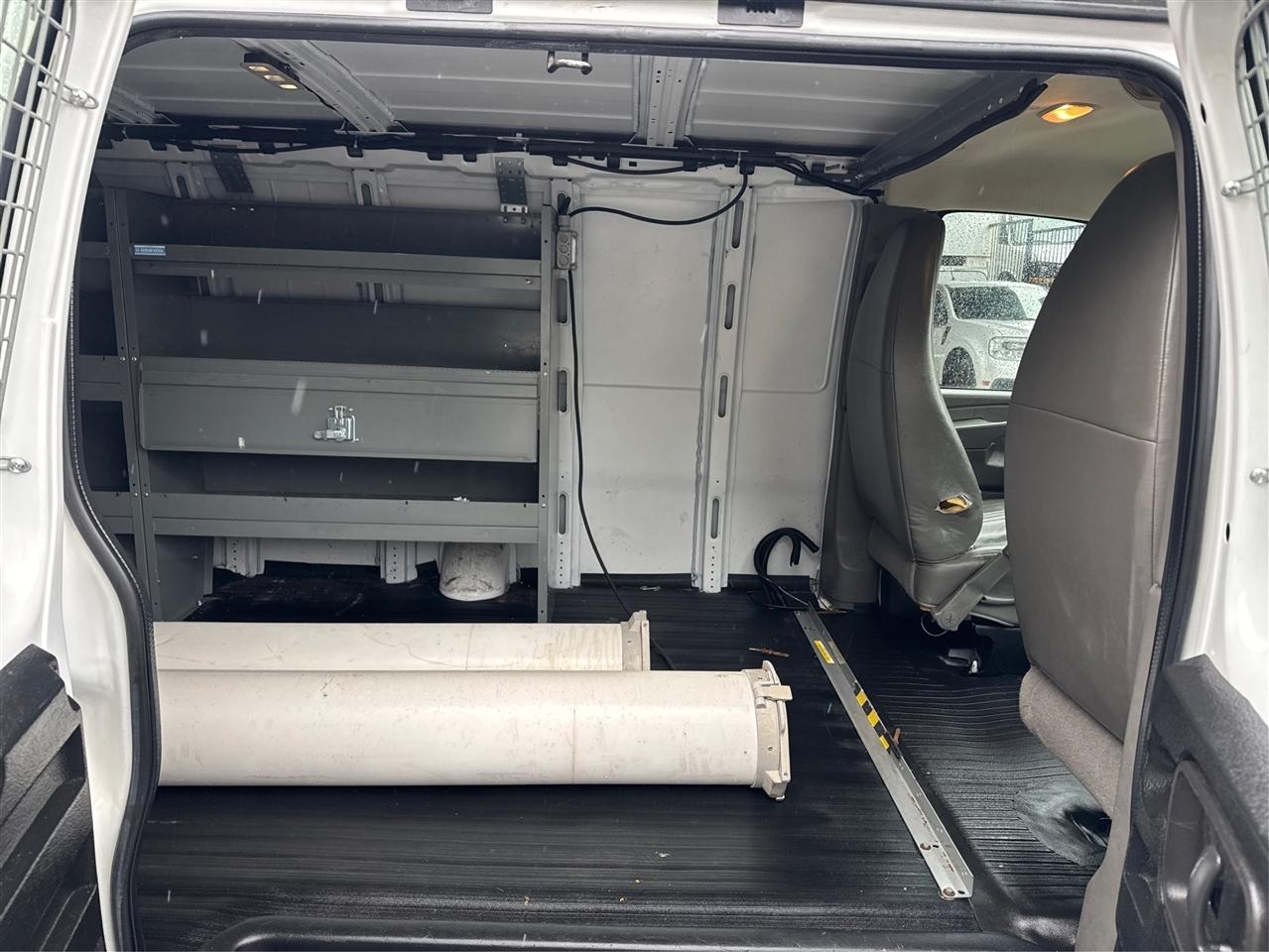 Chevrolet Express Cargo Van RWD 2500 155" 2015