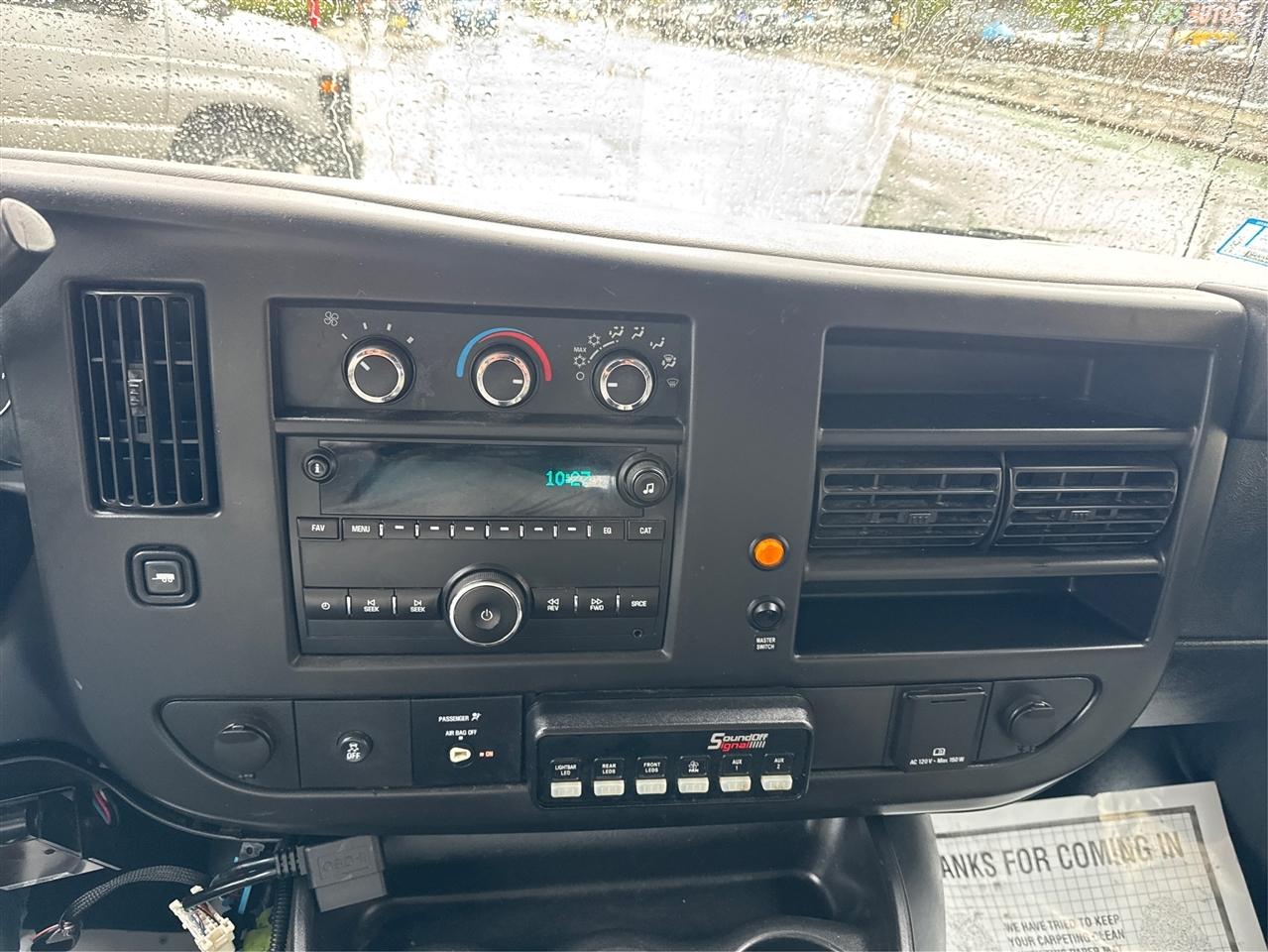 Chevrolet Express Cargo Van RWD 2500 155" 2015