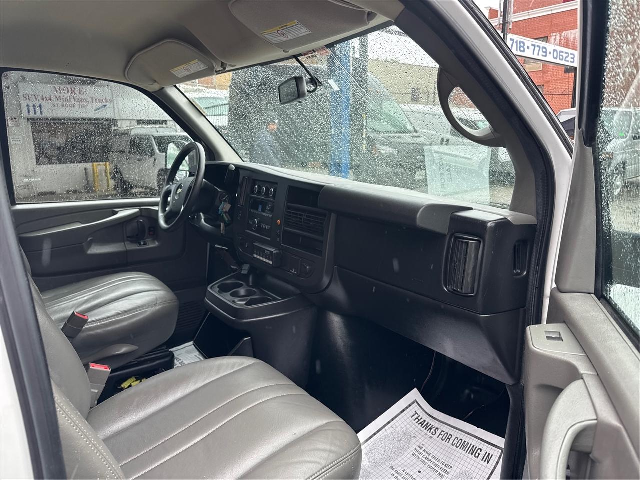 Chevrolet Express Cargo Van RWD 2500 155" 2015