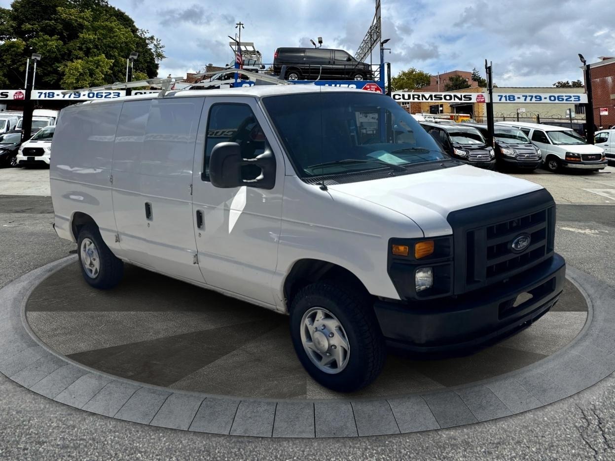 2009 Ford Econoline Cargo Van E-150