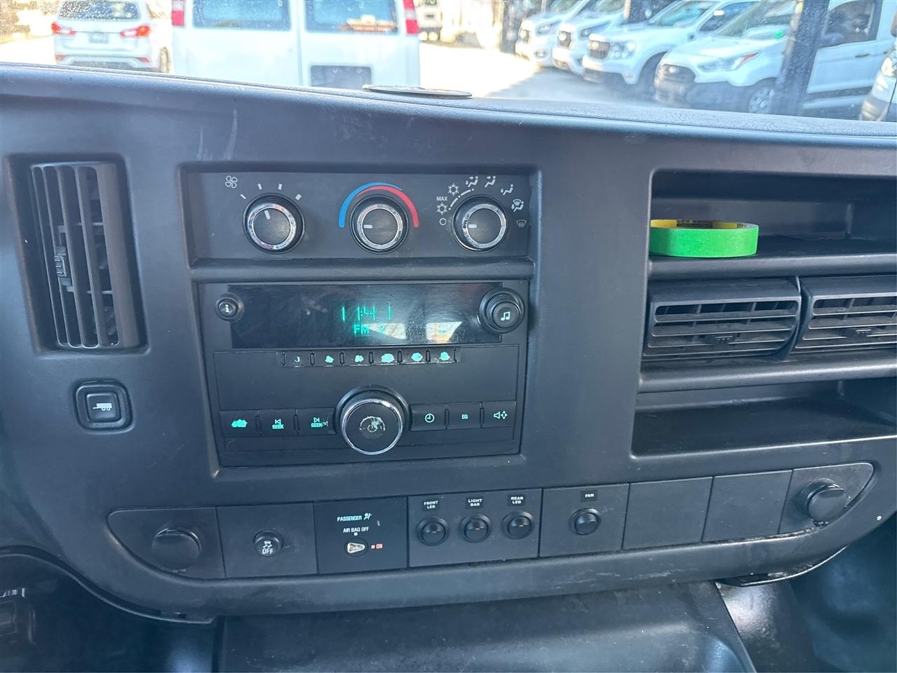 Chevrolet Express Cargo Van RWD 2500 155" Diesel 2013