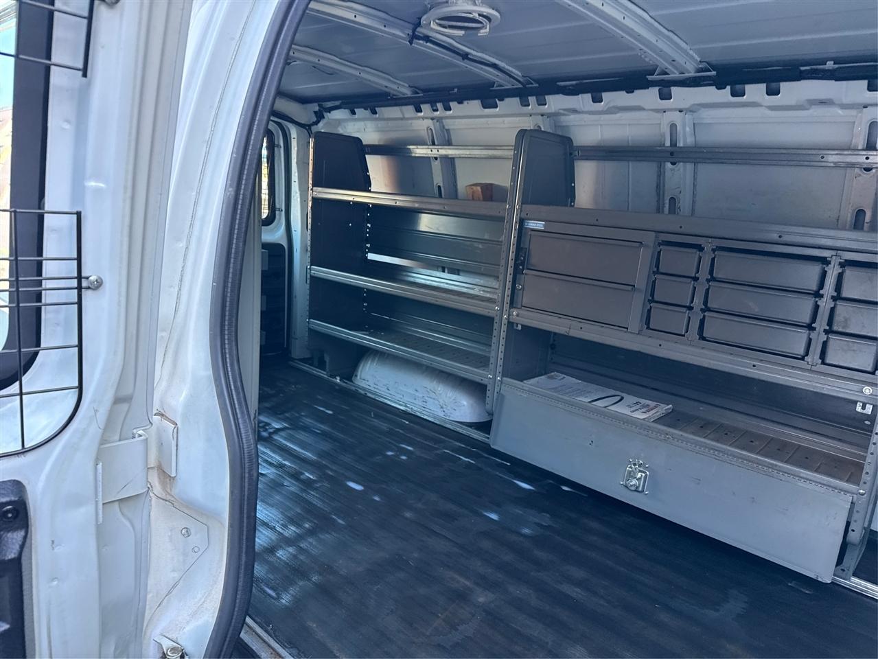 Chevrolet Express Cargo Van RWD 2500 155" Diesel 2013