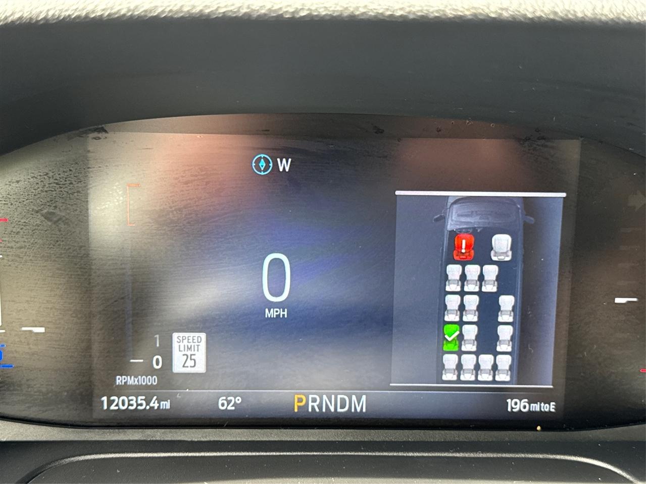 Ford Transit Passenger Wagon T-350 148" Low Roof XLT RWD 2026