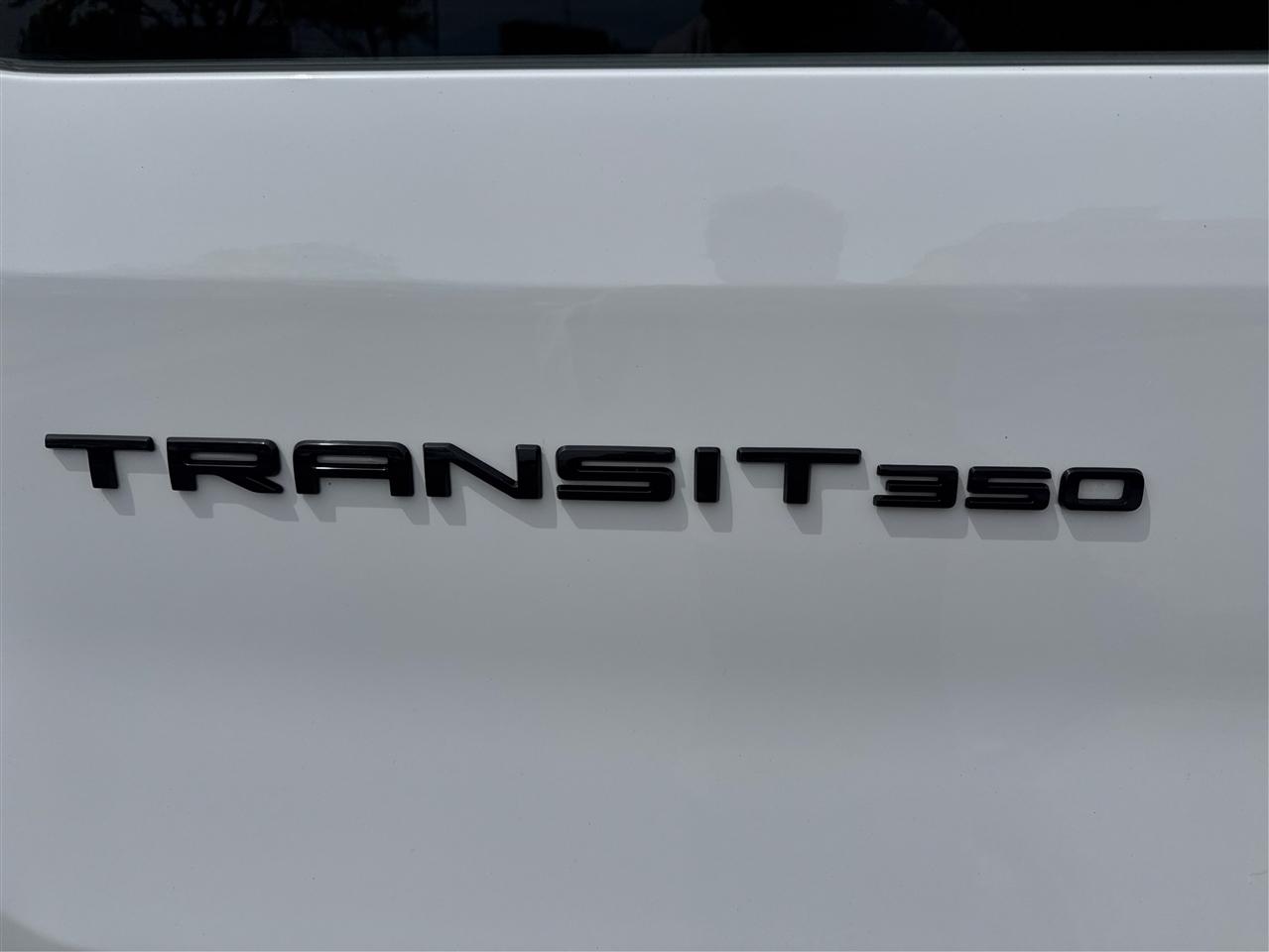 Ford Transit Passenger Wagon T-350 148" Low Roof XLT RWD 2026