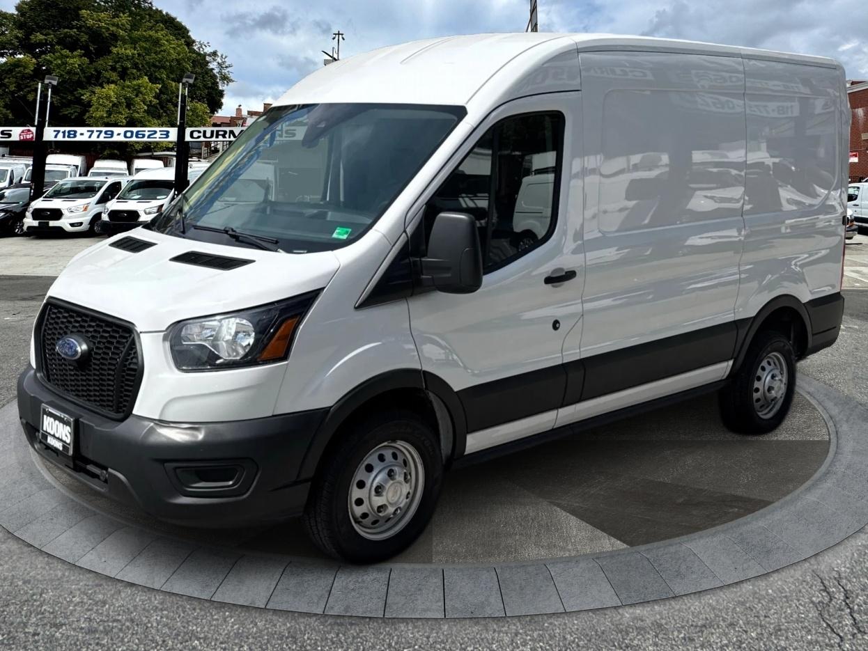 Ford Transit Cargo Van T-250 130" Med Rf 9070 GVWR AWD 2023