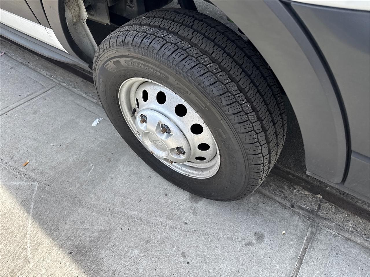 Ford Transit Cargo Van T-250 130" Med Rf 9070 GVWR AWD 2023