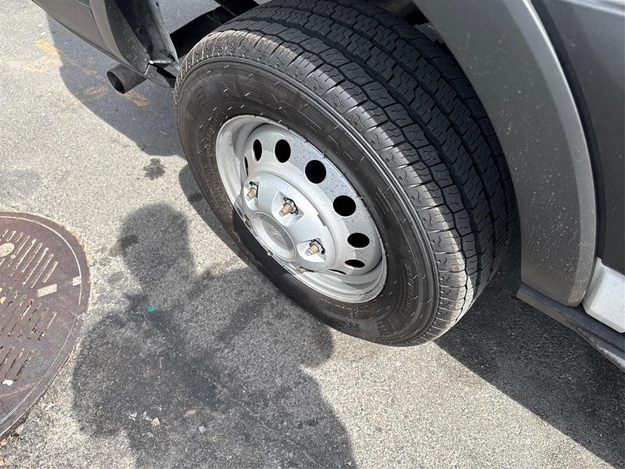 Ford Transit Cargo Van T-250 130" Med Rf 9070 GVWR AWD 2023