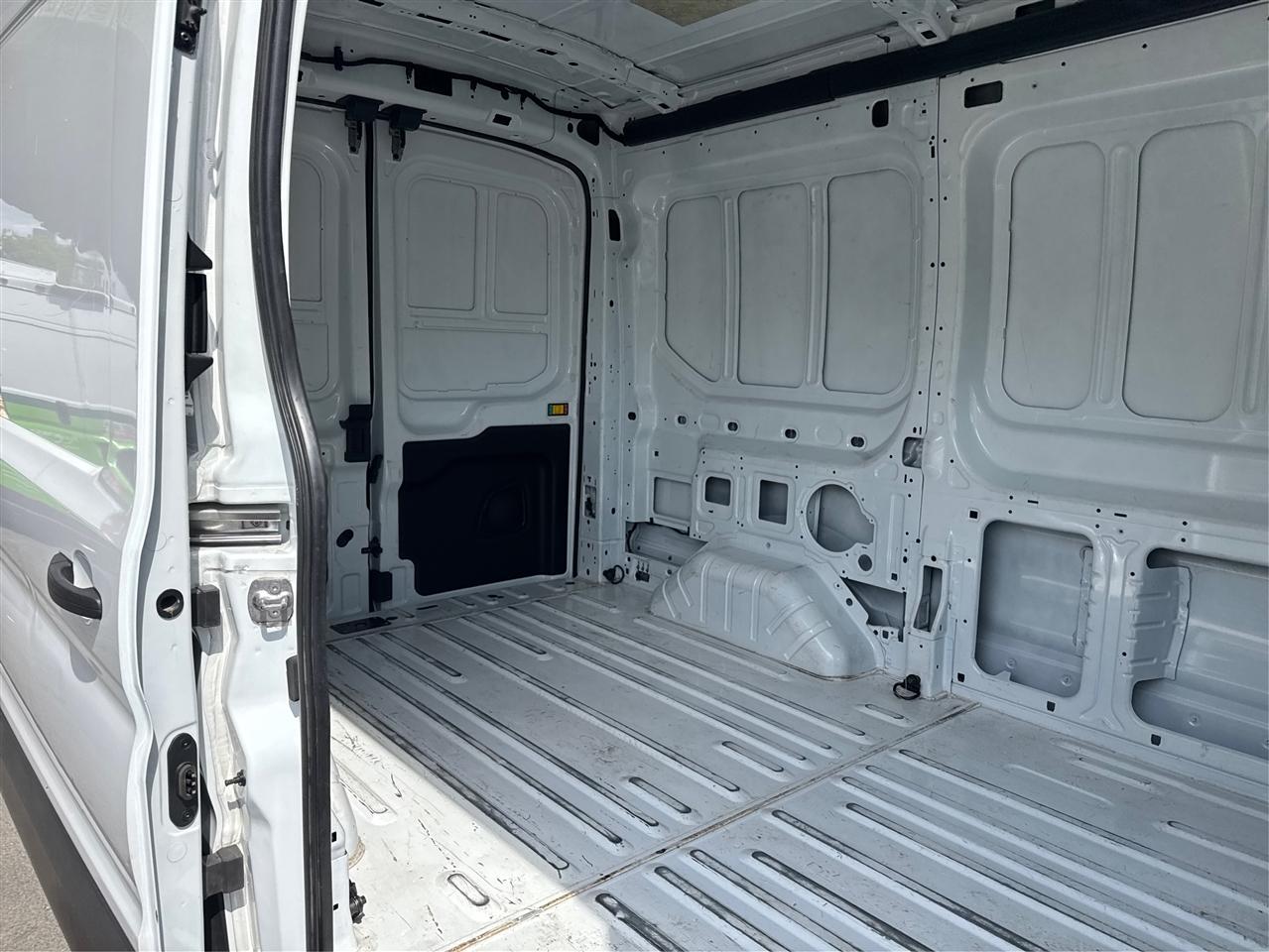 Ford Transit Cargo Van T-250 130" Med Rf 9070 GVWR AWD 2023