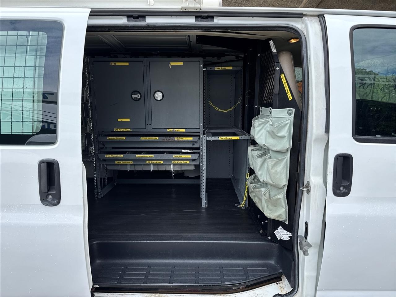 Chevrolet Express Cargo Van RWD 2500 135" 2012