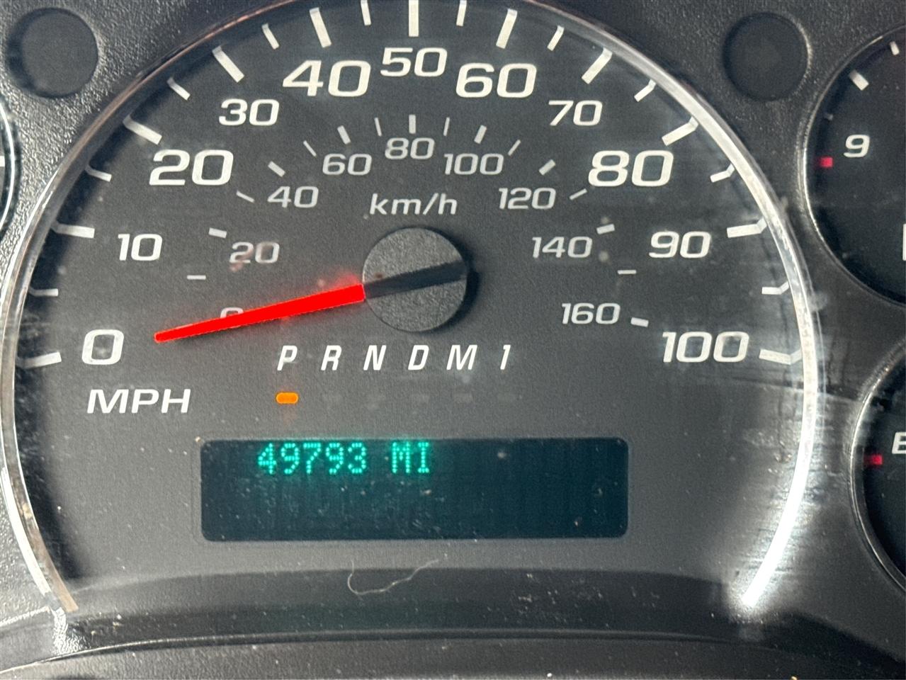 Chevrolet Express Cargo Van RWD 2500 135" 2012