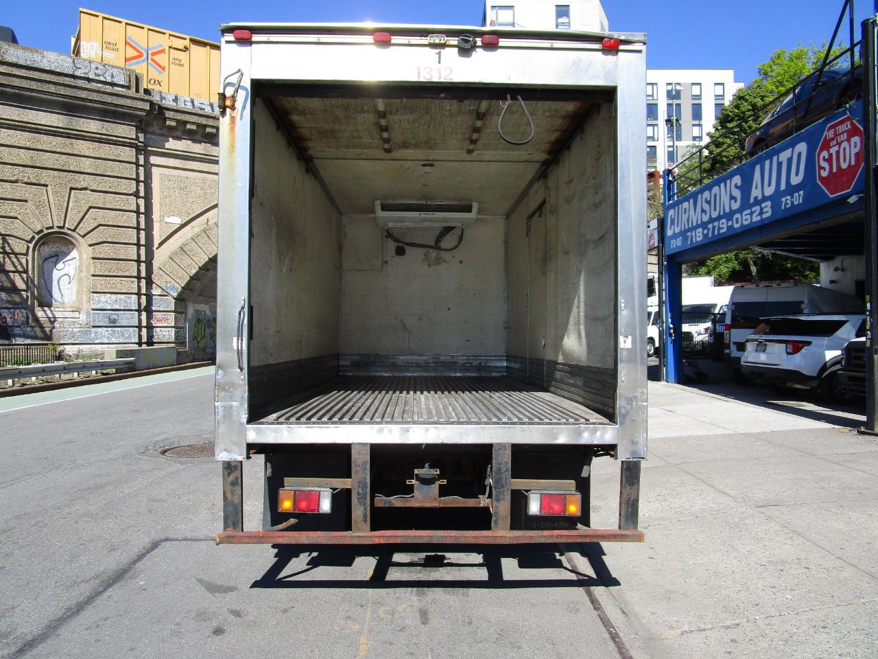 Hino 195  2017