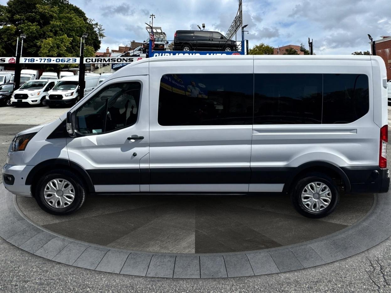 Ford Transit Passenger Wagon T-350 148" Med Roof XLT RWD 2024