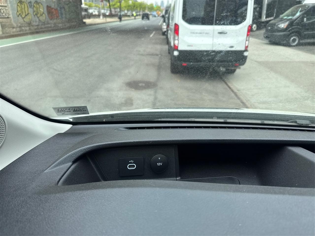 Ford Transit Cargo Van T-250 148" Hi Rf 9070 GVWR RWD 2025