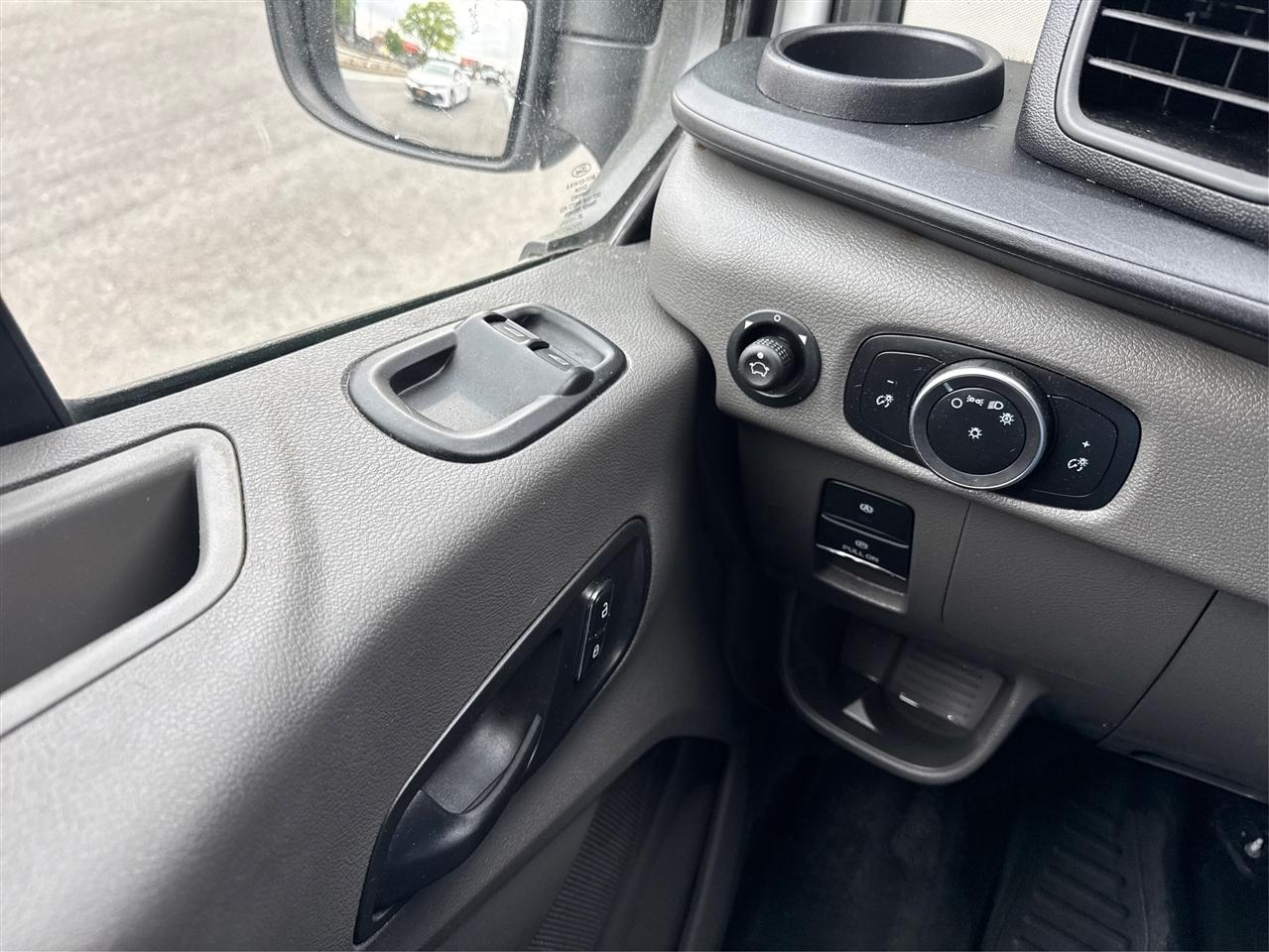 Ford Transit Cargo Van T-250 148" Hi Rf 9070 GVWR RWD 2025