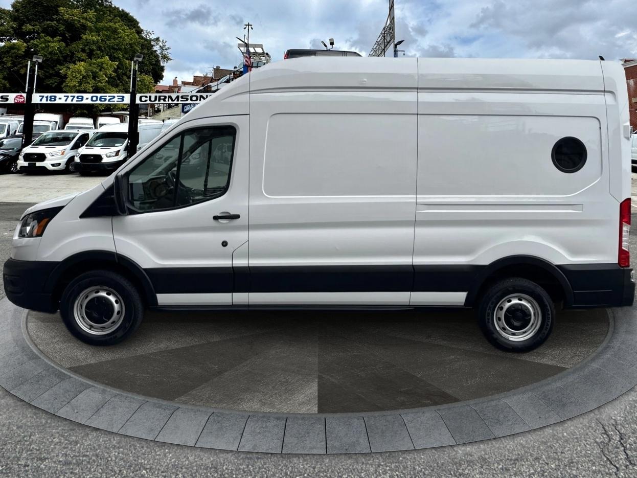 Ford Transit Cargo Van T-250 148" Hi Rf 9070 GVWR RWD 2023