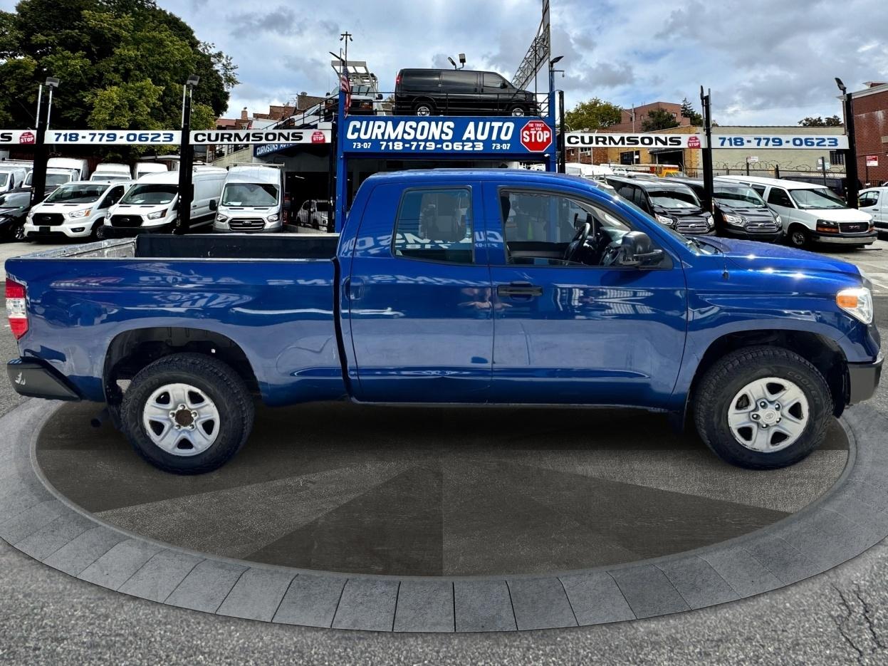 Toyota Tundra 4WD Truck Double Cab 4.6L V8 6-Spd AT SR5 (Natl) 2015