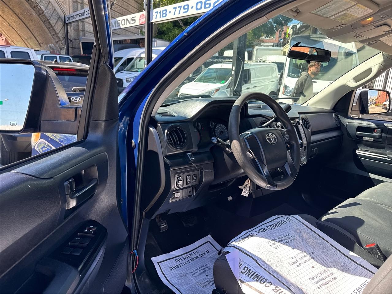 Toyota Tundra 4WD Truck Double Cab 4.6L V8 6-Spd AT SR5 (Natl) 2015