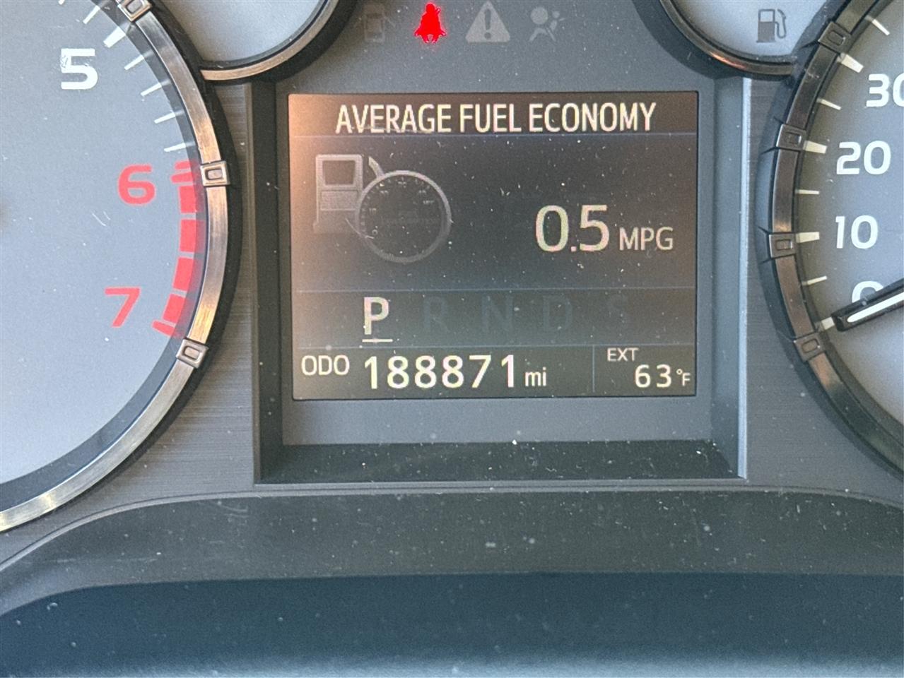 Toyota Tundra 4WD Truck Double Cab 4.6L V8 6-Spd AT SR5 (Natl) 2015