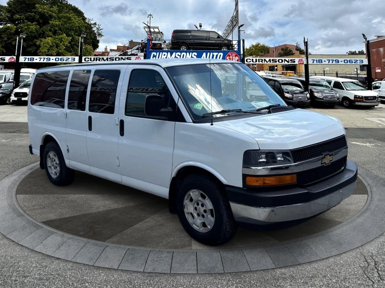 Chevrolet Express Passenger AWD 1500 135" LT 2014