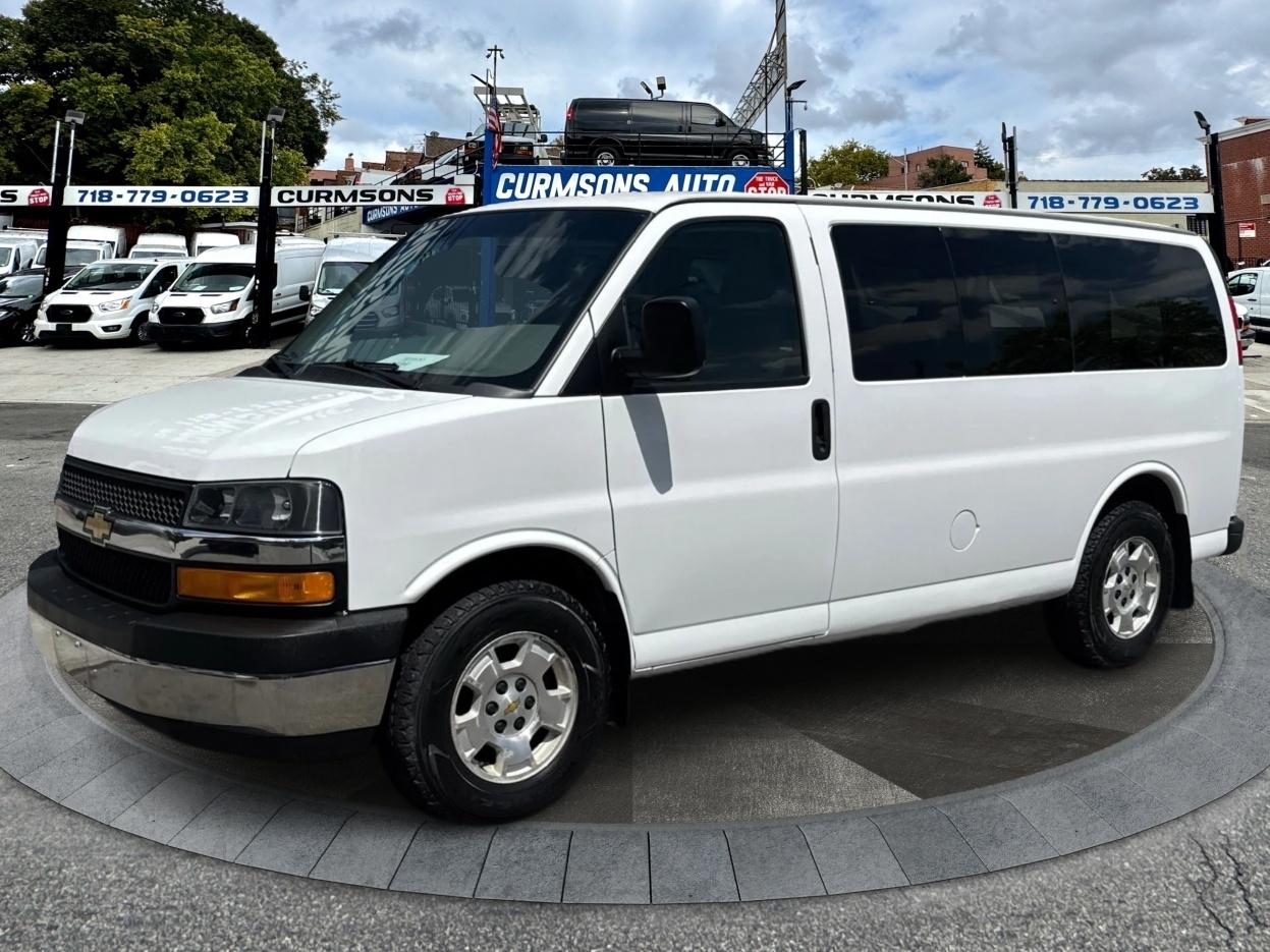 Chevrolet Express Passenger AWD 1500 135" LT 2014