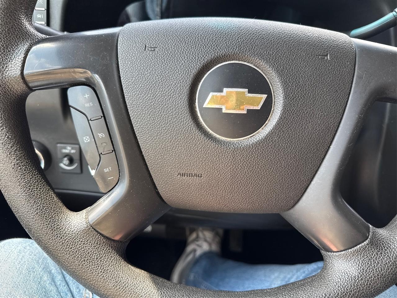 Chevrolet Express Passenger AWD 1500 135" LT 2014