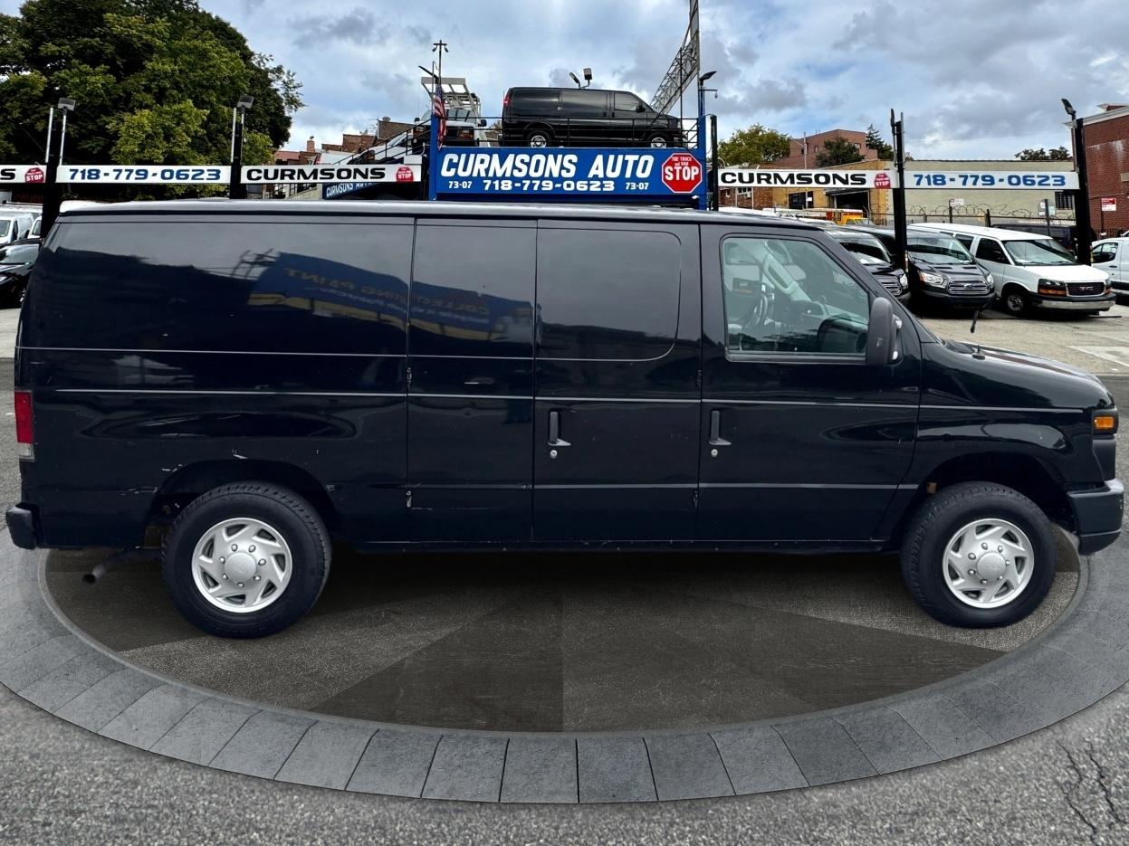 Ford Econoline Cargo Van E-150 2013