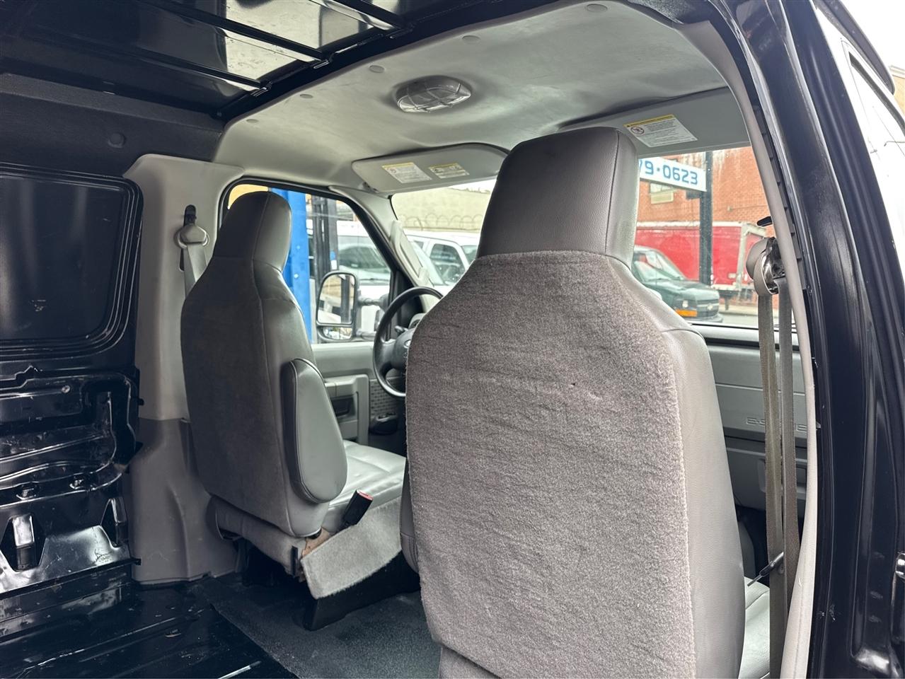 Ford Econoline Cargo Van E-150 2013