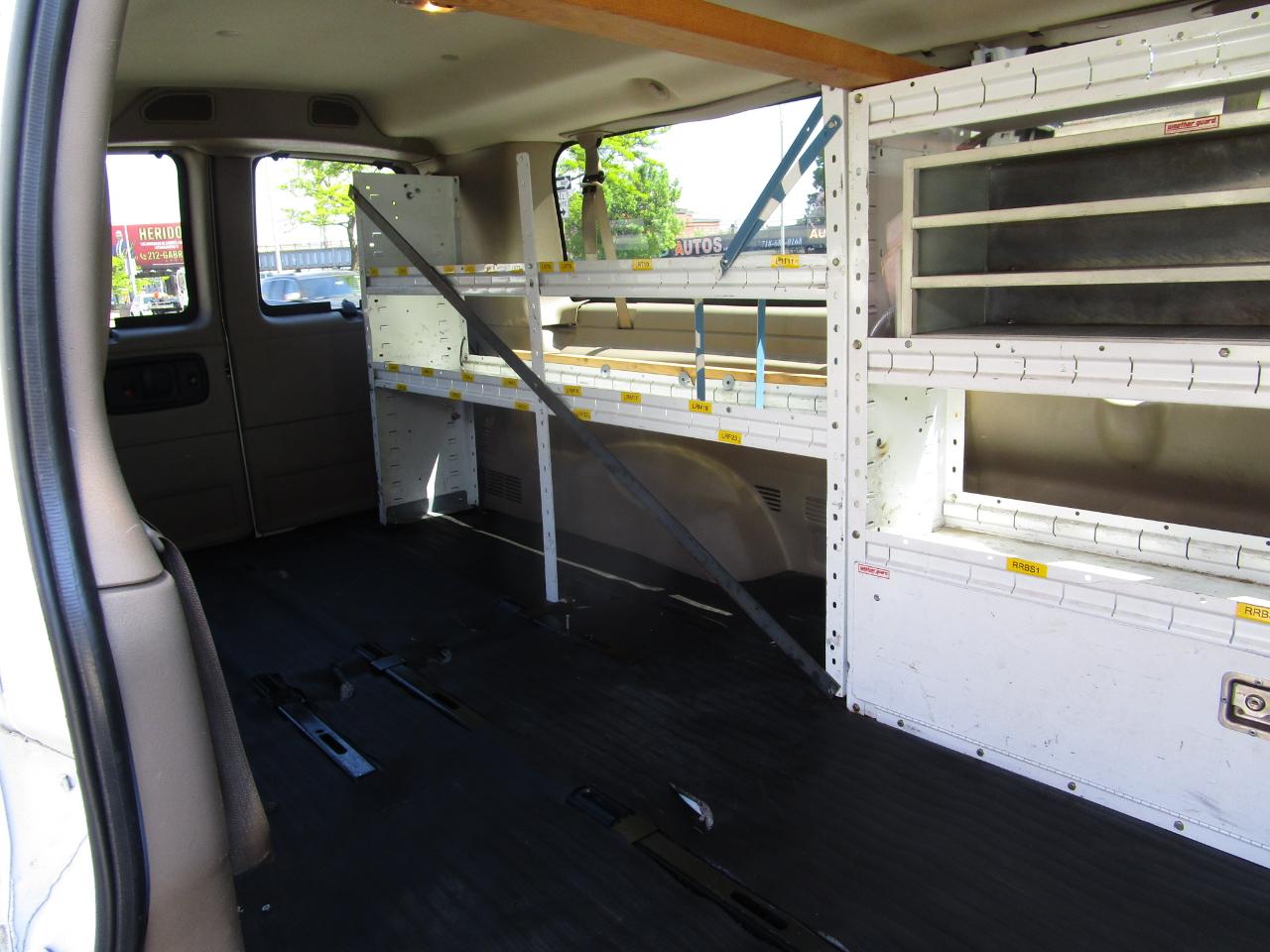 Chevrolet Express Cargo  2013