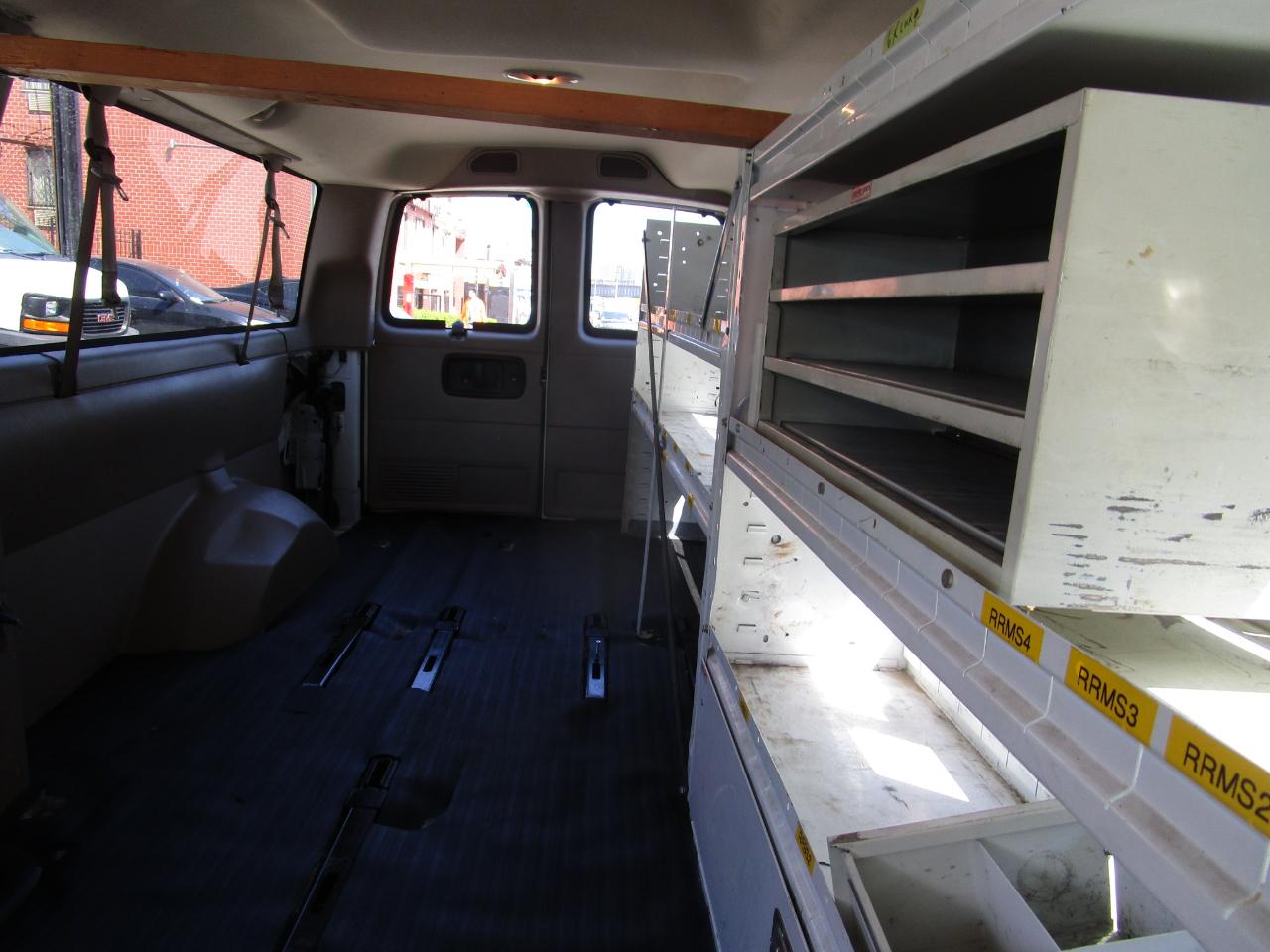 Chevrolet Express Cargo  2013