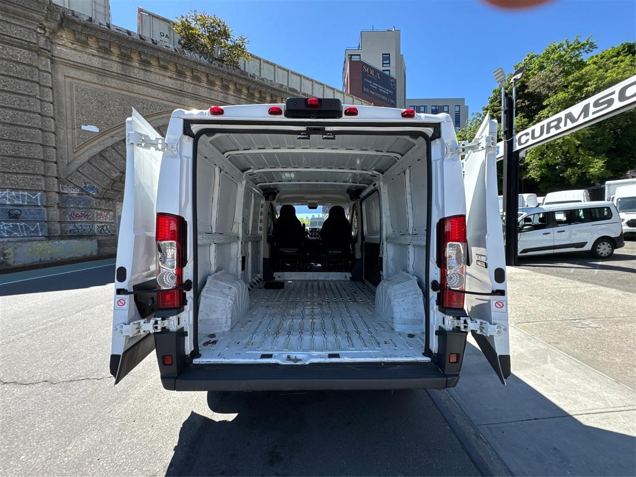 RAM ProMaster Cargo Van 1500 Low Roof 136" WB 2018