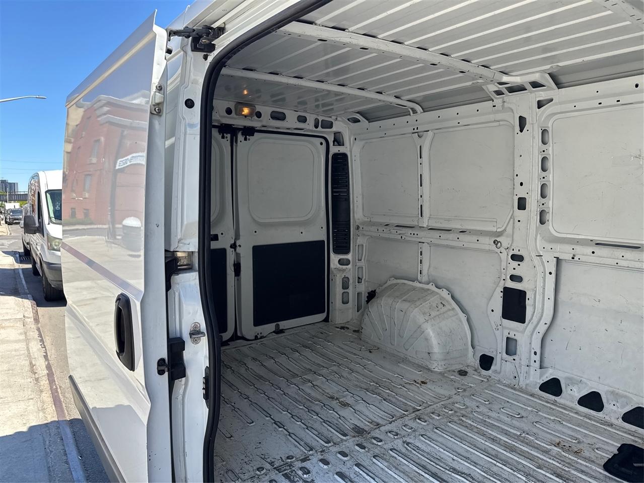 RAM ProMaster Cargo Van 1500 Low Roof 136" WB 2018