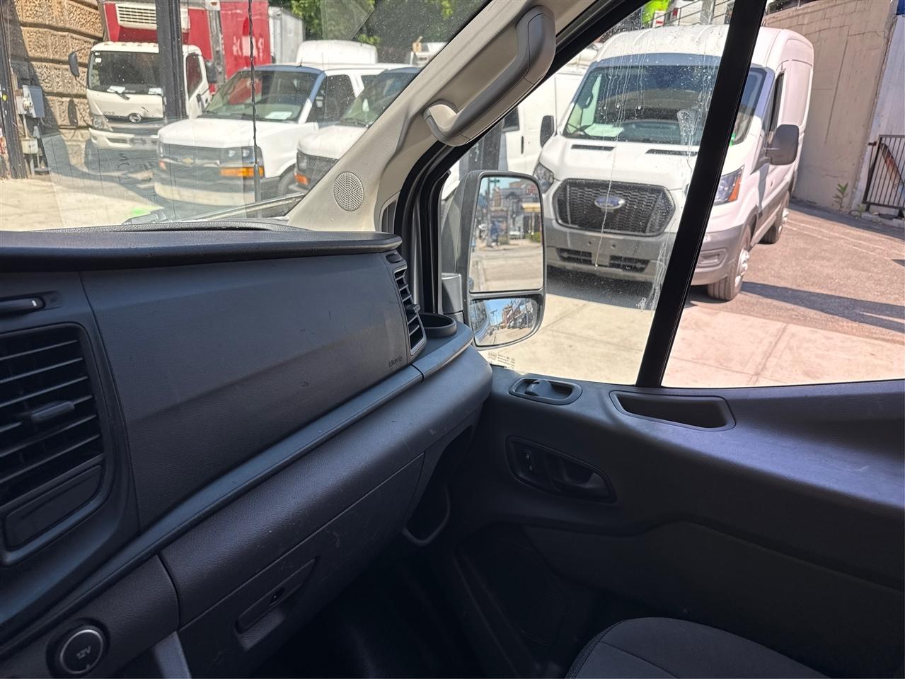 Ford Transit Cargo Van T-150 148" Low Rf 8600 GVWR Swing-Out RH Dr 2020