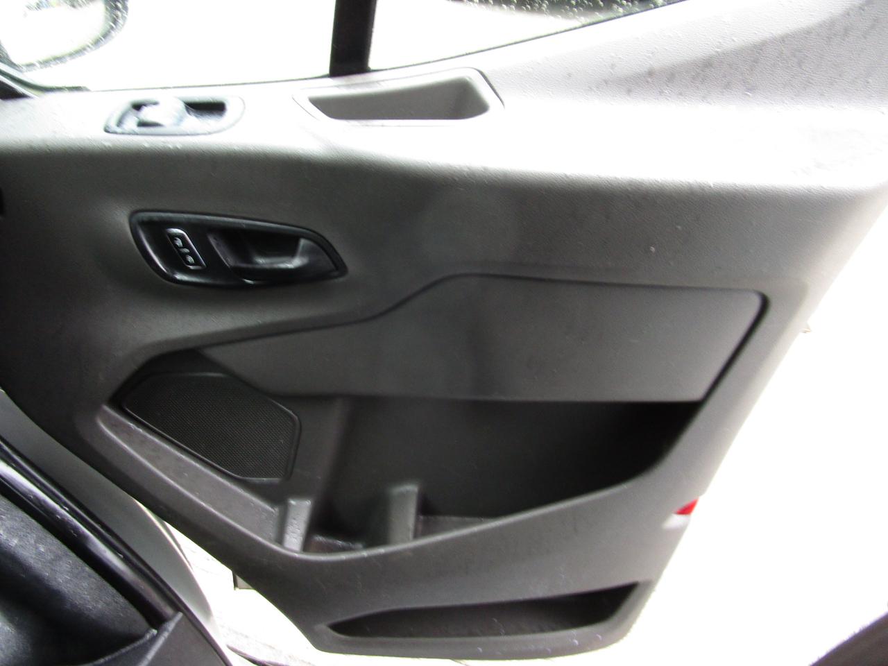 Ford Transit Passenger Wagon T-350 148" Med Roof XLT RWD 2023