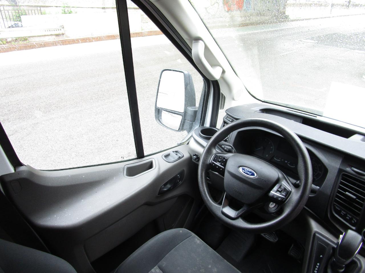 Ford Transit Passenger Wagon T-350 148" Med Roof XLT RWD 2023